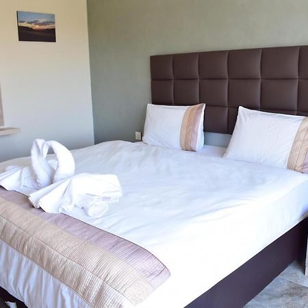 Baron Palace Hotel Suites Акаба Екстер'єр фото