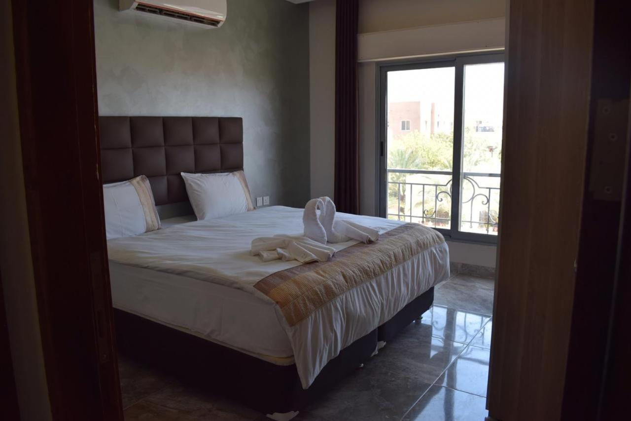 Baron Palace Hotel Suites Акаба Екстер'єр фото